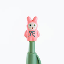 Hobonichi Techo 2027 Yumi Kitagishi: Ballpoint Pen (White Cat Bunny)