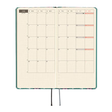 Hobonichi Techo Weeks 2027 English - Yumi Kitagishi: White Cat Wallpaper