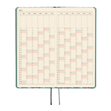 Hobonichi Techo Weeks 2027 English - Yumi Kitagishi: White Cat Wallpaper