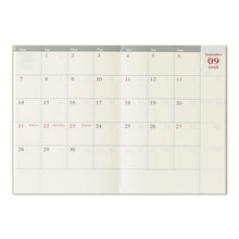 TRAVELER'S notebook 2026 Monthly (Passport Size)
