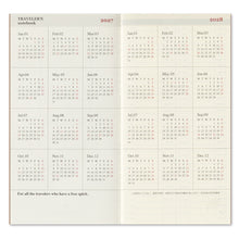 TRAVELER'S Notebook 2027 Weekly Vertical Regular Size