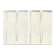 TRAVELER'S Notebook 2027 Weekly, Passport Size