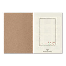 TRAVELER'S Notebook 2027 Weekly, Passport Size