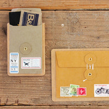 TRAVELER's Small Brown Kraft Envelopes with String Closure set/8