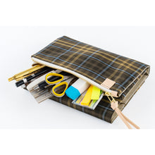Hobonichi Techo Cover 2027, A6, Tragen: Bitter Plaid