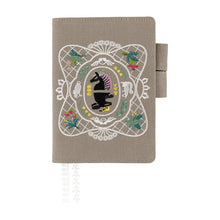 Hobonichi Original Book and Cover, A6, iyo okumi: A Story About Me