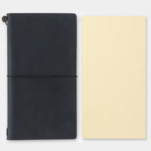 TRAVELER'S Regular Size 017 Free Monthly Diary