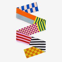 Verloop: Pattern Patch Skinny Knit Scarf in Rainbow