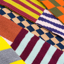 Verloop: Pattern Patch Skinny Knit Scarf in Desert